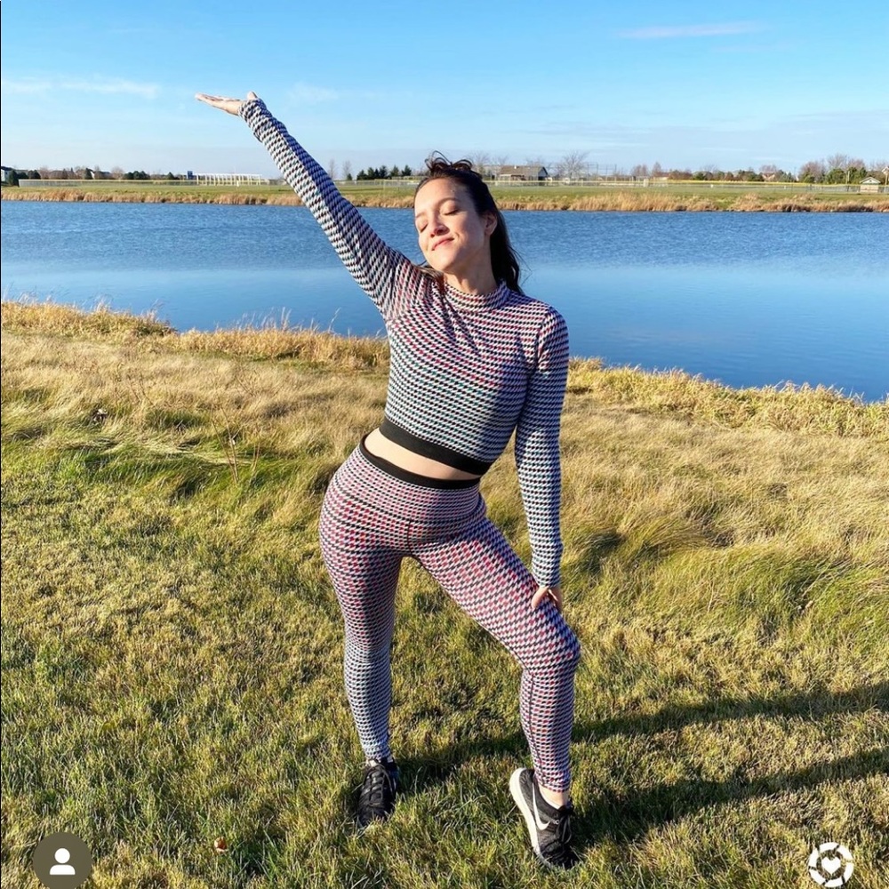 Fabletics- High-Waisted Seamless Check Legging - image 8